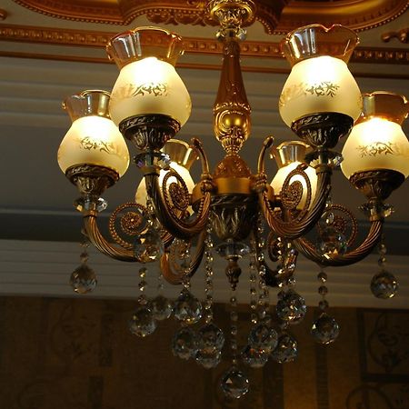 Ista Palace Hotel Istanbul Bagian luar foto