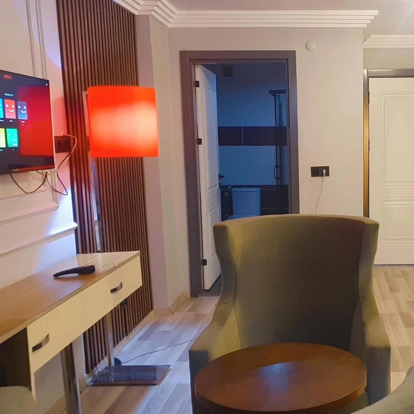 Ista Palace Hotel Istanbul Bagian luar foto